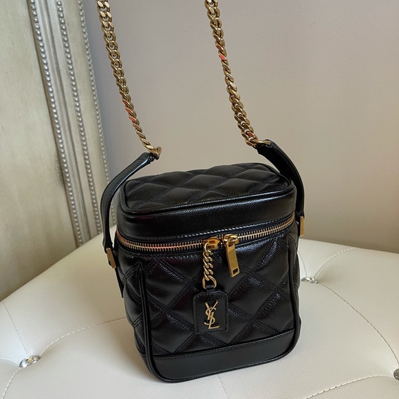 SAINT LAURENT QUILTED VANITY BAG - Picture 8 of 12